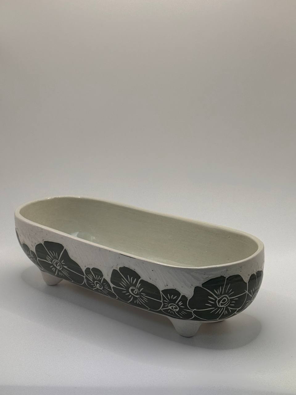 Oval Schale